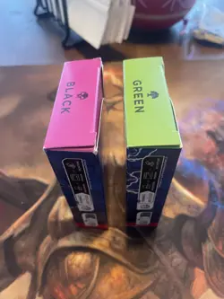 2025 SDCC MAGIC THE GATHERING MARVEL SPIDER-MAN WELCOME DECKS LOT# BLACK & green - Image 2