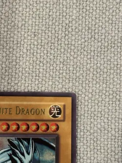Yu-Gi-Oh! Blue Eyes White Dragon LOB-001 Legend of Blue Eyes - Image 4