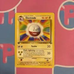 Electrode 18/64 Pokemon TCG Jungle Set 1st Edition - Image 2