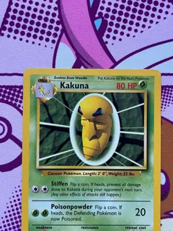 Pokemon TCG - Kakuna 33/102 - Base Set Unlimited - WOTC - Vintage - Played - Image 2