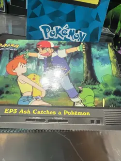 EP3 Ash Catches A Pokemon - Topps Blue Label - Image 3