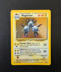Magneton 9/102 Base Set Holo Rare Unlimited 1999 WOTC Pokemon Card - Image 2