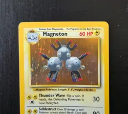 Magneton 9/102 Base Set Holo Rare Unlimited 1999 WOTC Pokemon Card - Image 3
