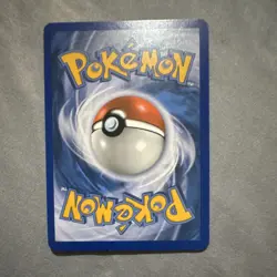 2011 Pokemon TCG Reshiram 113/114 Black & White Full Art Ultra Rare Holo - Image 2