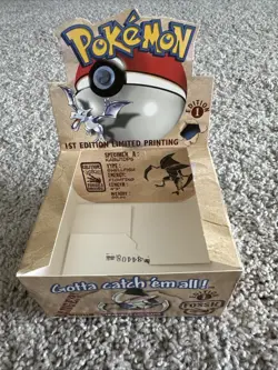 1999 Pokemon WOTC 1st Edition Fossil Booster Box *EMPTY* No Cards/packs - Image 2