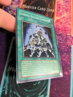Yu-Gi-Oh! Inferno Reckless Summon DP2-EN025 Unlimited Super Rare NM - Image 2