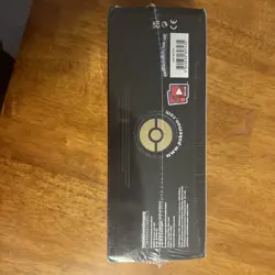 Pokemon TCG Sword & Shield Zamazenta ETB Elite Trainer Box PLUS New/Sealed - Image 5
