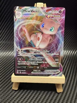 Pokemon TCG Mew VMAX Ultra Rare Holo Swsh08: Fusion Strike 114/264 NM Condition - Image 1