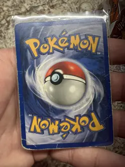 Pokemon Charizard Base Set Holo Rare 120 HP Card 004/102 English 2000 - Image 2