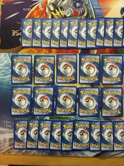 Vintage Pokemon Card Lot Reverse Holo Eevee Houndoom Pikachu Poliwrath Dratini - Image 5