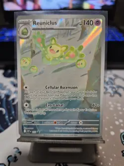 Pokemon TCG Reuniclus Black Star Promo Illustration Rare Card SVP 212 - Image 1