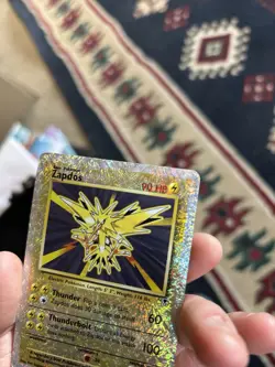 Pokemon Zapdos 19/110 - Legendary Collection - Reverse Holo - HP/DMG - Image 4