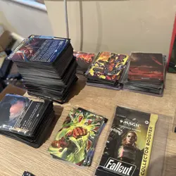 Magic: the Gathering MTG Bundle - Fallout, Final Fantasy, LOTR Collector Booster - Image 5