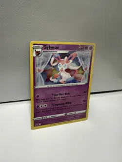 Sylveon SWSH211 SWSH: Sword & Shield Promo Cards Holo - Image 3