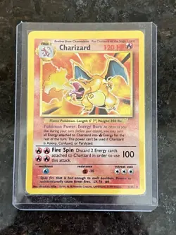Charizard 04/102 Holo Base Set NM Pokemon Card - Image 1