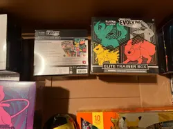 Pokemon TCG Sword and Shield Evolving Skies Elite Trainer Box ETB Factory Sealed - Image 2