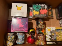 Pokemon TCG Sword and Shield Evolving Skies Elite Trainer Box ETB Factory Sealed - Image 4