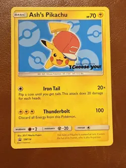 Ash's Pikachu Black Star Promo 2017 Pokemon TCG Card SM114 Sun Moon Rare Card NM - Image 1