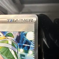 Pokemon TCG Emcee's Hype 220/182 Destined Rivals Full Art Trainer NM/M Condition - Image 3