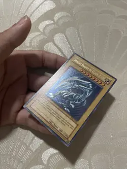 YuGioh Blue-Eyes White Dragon SDK (1st Edition) DIK-P001 Ultra Rare Card NM/M - Image 5