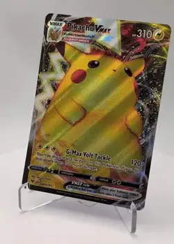 Pokemon - Holofoil - Pikachu VMAX - 044/185 / NM / English - Image 1