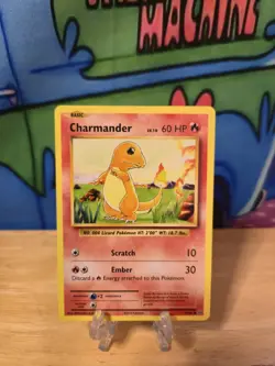 💥 Charmander Evolutions XY 2016 Base Pokemon Card # 9/108 NM - Image 1