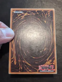 Yu-Gi-Oh! SECRET RARE CARD INVADER OF DARKNESS IOC-111 1996 VINTAGE PRINT LP - Image 4