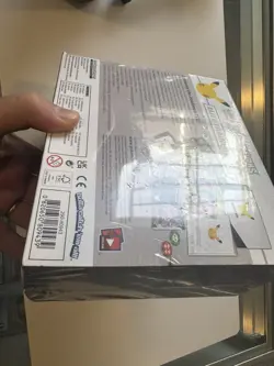 Pokemon TCG Celebrations ETB Elite Trainer Box 25th Anniversary BRAND NEW Sealed - Image 4