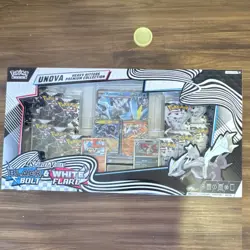 Pokemon Unova Heavy Hitters Kyurem GX Scarlet & Violet Black & White Bolt Flare - Image 1