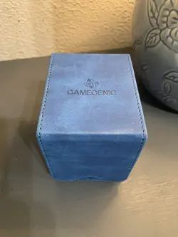 Gamegenic Squire 100+ Deckbox With 100 Magic The Gathering Cards - Image 3