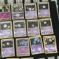 Unown Pokemon Card Lot Vintage Nm-Hp Conditions Most LP Holo Reverse Non Holo - Image 4