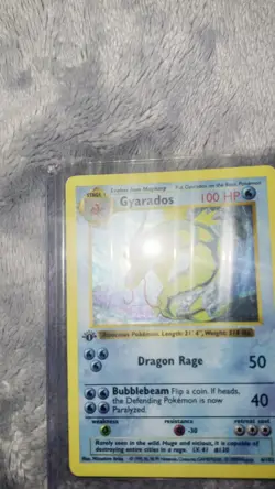Pokemon Gyarados 6/102 Base Set 1st Edition Shadowless Holo Vintage - Image 2