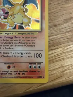 Pokemon TCG Charizard Base Set 4/102 Holo Rare Stage 2 120 HP English - Image 1