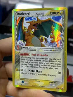 Charizard 4/100 Delta Species EX Crystal Guardians 2006 Holo Rare Pokemon Card - Image 4