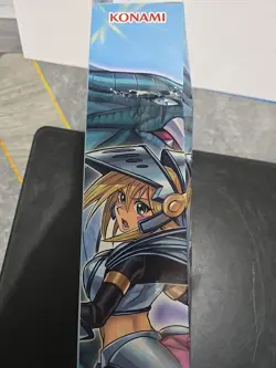 Yugioh Dark Magician Girl The Dragon Knight Playmat NEW W/ Matching Card binder - Image 5