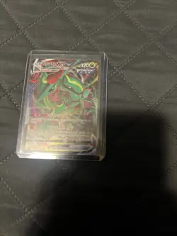 Pokemon TCG Rayquaza VMAX Evolving Skies 111/203 Holo Ultra Rare - Image 2