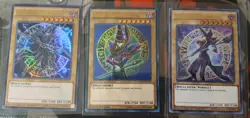 3x DARK MAGICIAN YGLD-ENC09 MVP1-ENSV3 DUPO-EN101 1ST ULTRA NM YUGIOH Playset - Image 1