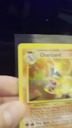 Pokemon TCG Charizard Base Set Holo Rare Card 4/102 (pristine front, good back) - Image 2