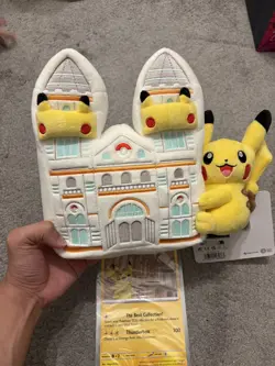 Pokemon x National History Museum Pikachu Jumbo Promo Card & Plush - Image 3