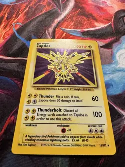 Zapdos 16/102 WOTC Vintage Holo Rare Base Set Pokemon Card MP/HP - Image 1