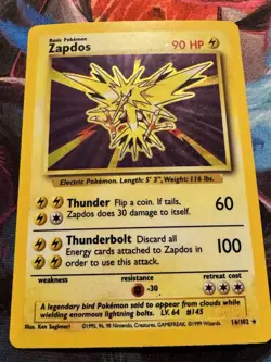 Zapdos 16/102 WOTC Vintage Holo Rare Base Set Pokemon Card MP/HP - Image 3