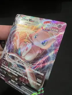 Pokemon TCG Mew VMAX 114/264 Swsh08: Fusion Strike Ultra Rare NM - Image 5