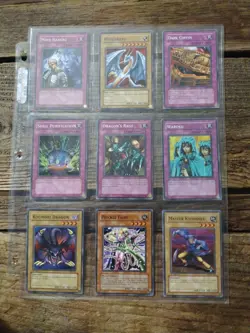 Old Yu-Gi-Oh Cards - Lot U - Image 1