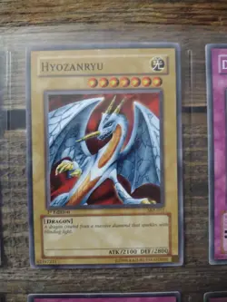 Old Yu-Gi-Oh Cards - Lot U - Image 3