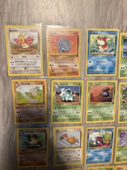 Pokemon TCG Jungle Cards lot. Wizards of the Coast 1999 - Image 2