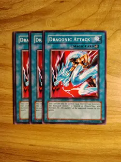 Yu-Gi-Oh - Dragonic Attack 3X - Full Playset - Image 1