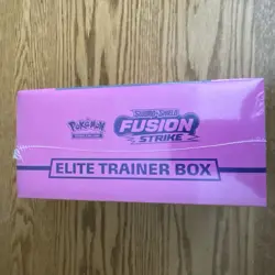 Pokemon TCG Sword & Shield - Fusion Strike ETB Elite Trainer Box - NEW Sealed - Image 4