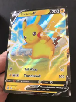 Pikachu V 086/264 SWSH Fusion Strike ULTRA RARE HOLO Pokemon Card Near Mint - Image 3