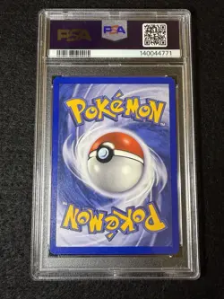 2004 Pokemon Ex Vileplume Ex Holo Hidden Legends PSA 8 NM-MT - Image 2
