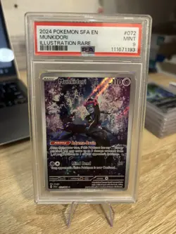 2024 MUNKIDORI #072 POKEMON SHROUDED FABLE ILLUSTRATION RARE PSA 8 - Image 1